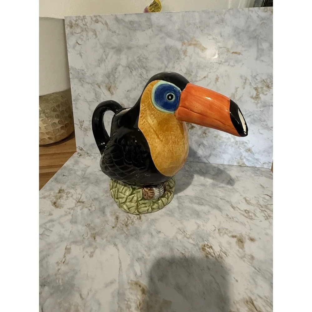 Vintage Toucan Ceramic Pitcher Jug Vase Tropical Bird 9